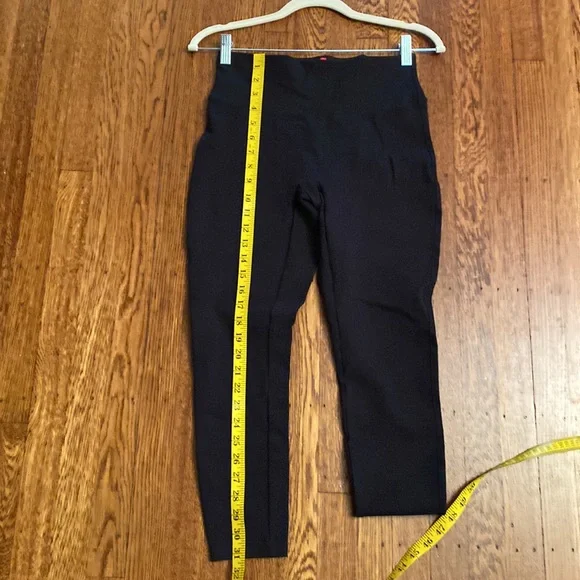 Spanx Small Petite Black Ponte Ankle Leggings - Picture 7 of 9